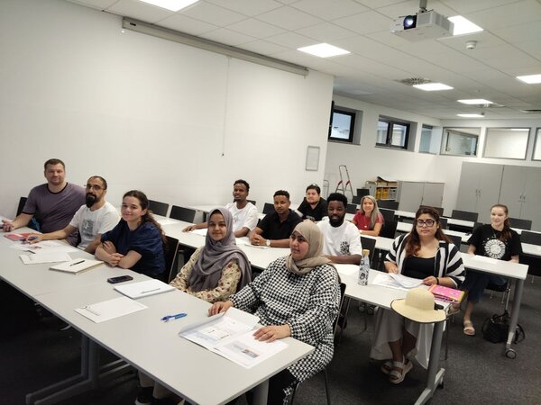 Gruppe IK-359 zu Besuch im BIZ