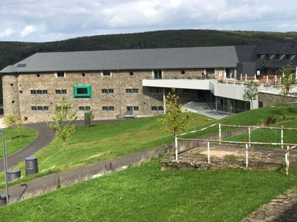 Vogelsang IP berichtet über den Integrationskurs der Euro-Schulen