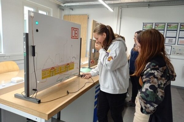 Praxistage an der Oberschule am Adler: Schüler*innen entdecken Berufsvielfalt