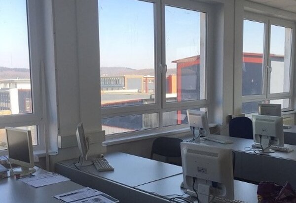 Neue Adresse für Integrationskurse und "MeineNachhilfe"