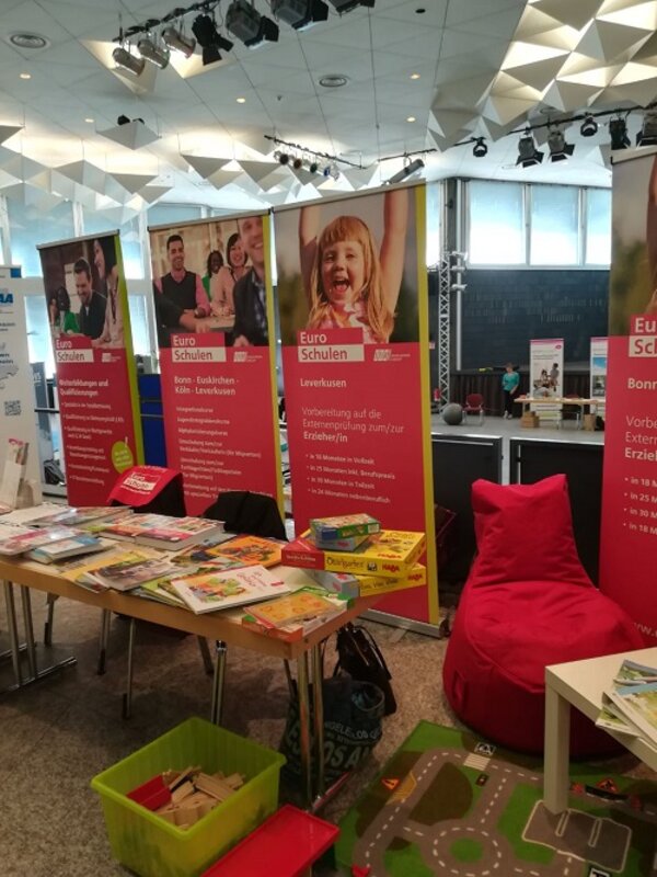 Euro-Schulen Leverkusen auf der Weiterbildungsbörse
