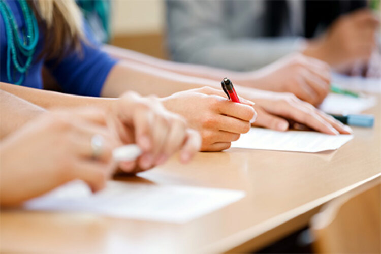 Noch freie Plätze: Vorbereitung auf die Externenprüfung Erzieher