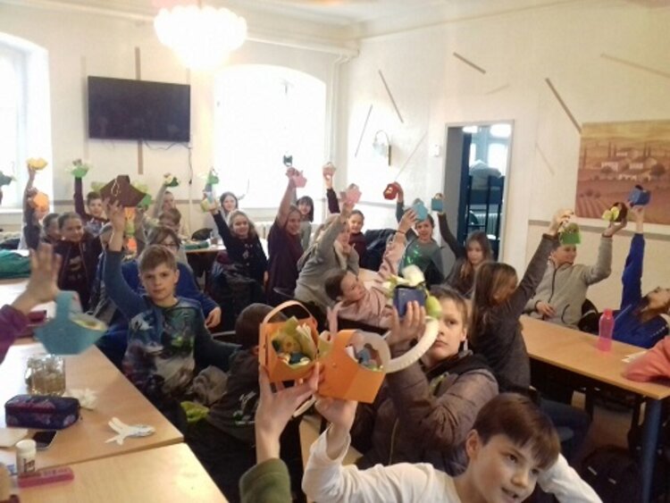 Sprachferien "The Magic of Eggs/La magie des œufs"