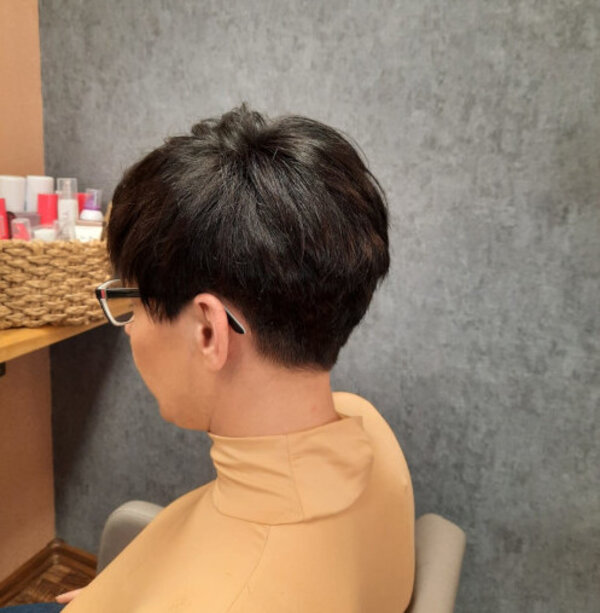 Haarspende: „Weil das Lächeln eines schwerkranken Menschen so viel mehr Wert ist als die eigene Eitelkeit“