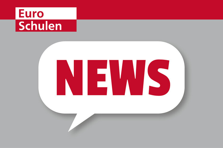 Erfolgreicher Start der BaE-Maßnahme in Dortmund Zu sehen ist eine weiß Sprechblase auf grauem Hintergrund auf welche in roten Großbuchstaben "News" steht.