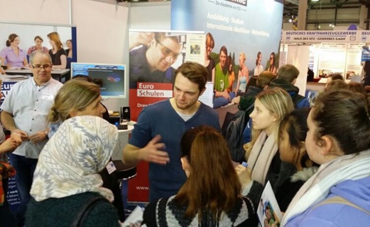 Euro-Schulen und Euro Akademien präsentierten sich gemeinsam