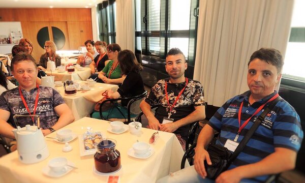 In die Welt des Tees eintauchen ...