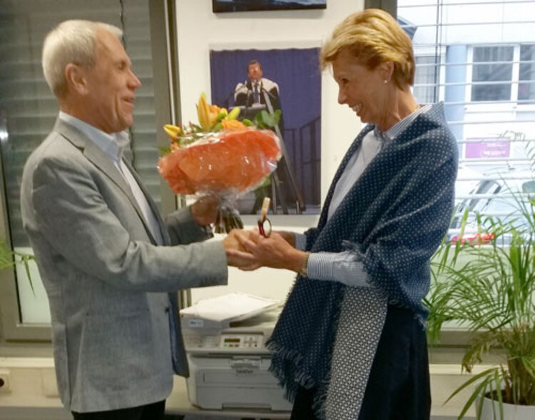 Ehrung: 30 Jahre Unterrichtsgestaltung mit „Herz und Hand“