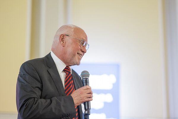 Drei Jahrzehnte – Persönlichkeit durch Bildung in Ostsachsen