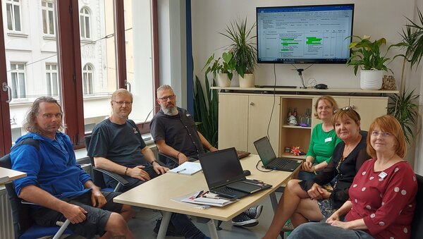 Die Schulleiterin der Euroškola Česká Lípa zu Besuchte in Görlitz