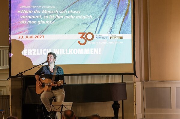 Drei Jahrzehnte – Persönlichkeit durch Bildung in Ostsachsen