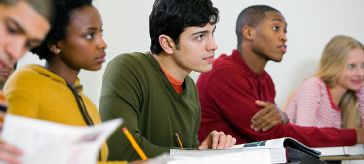 Start des zweiten berufsbezogenen Deutschsprachförderungskurses in Bonn