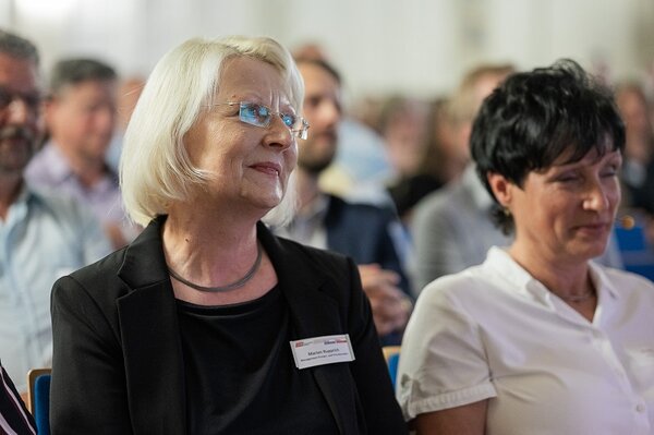 Drei Jahrzehnte – Persönlichkeit durch Bildung in Ostsachsen