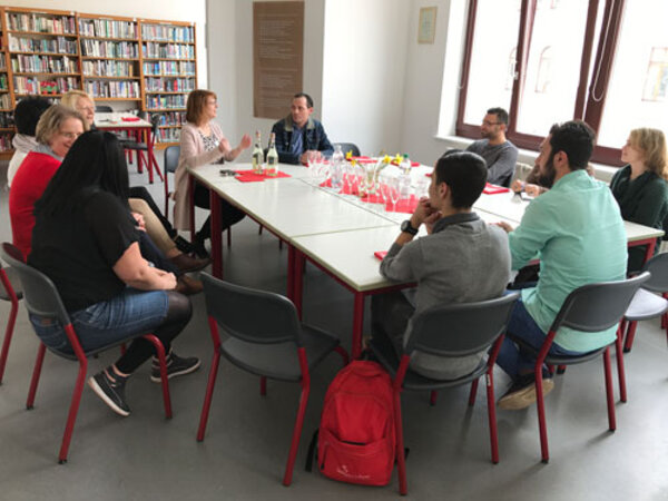 Gelungener Auftakt für Modellprojekt "Arbeitsmarktmentoren für Geflüchtete"