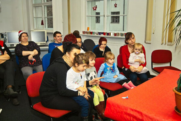 Gemeinsame Weihnachtsfeier von BvB-Teilnehmern mit Kindern