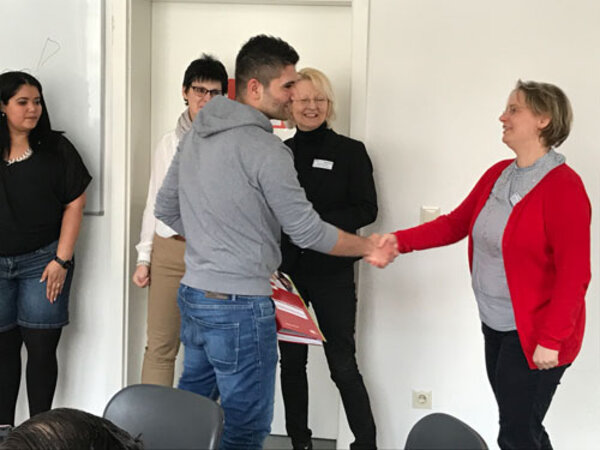 Gelungener Auftakt für Modellprojekt "Arbeitsmarktmentoren für Geflüchtete"