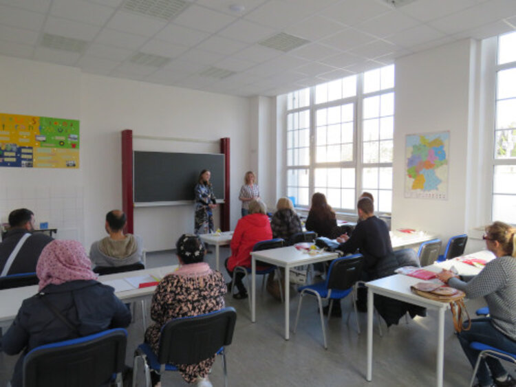 Sicherheit und soziale Kontakte im Kennenlernkurs für geflüchtete Ukrainer*innen