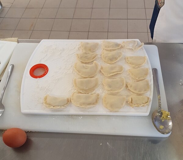 Verknüpfung von Sprache und Essen