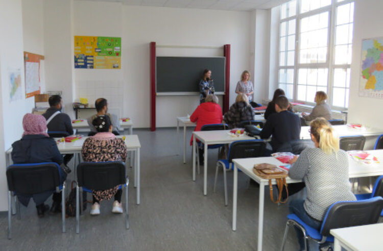 Sicherheit und soziale Kontakte im Kennenlernkurs für geflüchtete Ukrainer*innen