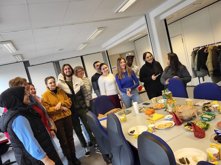 Frauentagsfeier in den Euro-Schulen Hannover