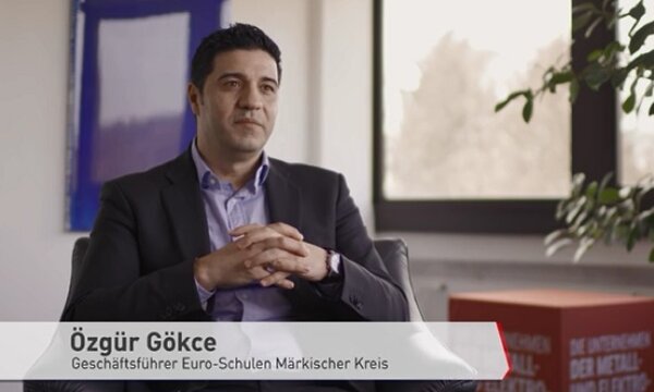 Erfolgreicher Rückblick: Flüchtlingsprojekt des Arbeitgeberverbandes