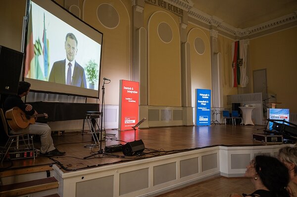 Drei Jahrzehnte – Persönlichkeit durch Bildung in Ostsachsen