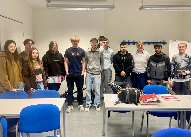 Projekt KarriereStart - Unterstützung von Jugendlichen mit Migrationshintergrund