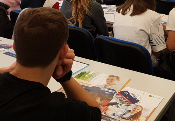 Sportkarriere oder klassische Ausbildung?