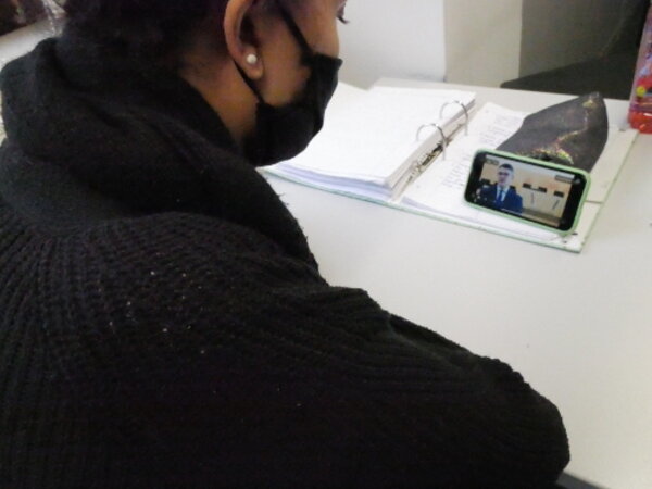 Projekt dialogP: Schüler*innen mit Landtagsabgeordneten im Gespräch