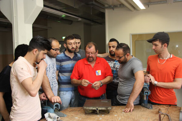 Sprache, Praxis, Menschlichkeit – Warum Integration im Kopf anfängt