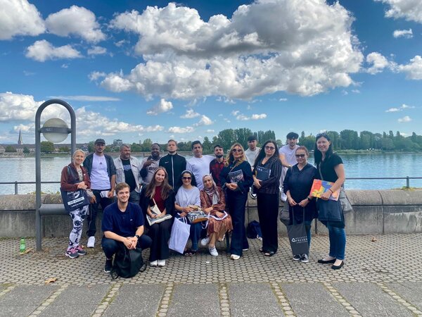 Berufssprachkurs B2 besucht größte Bildungsmesse in der Region