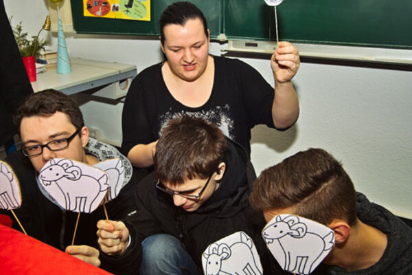 Gemeinsame Weihnachtsfeier von BvB-Teilnehmern mit Kindern