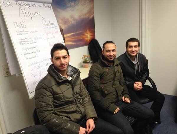 Teilnehmer des Integrationskurses besuchen die Industrie- und Handelskammer