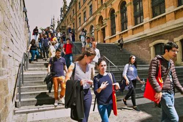 MobiPro-EU: Auf Entdeckungstour durch Halle!