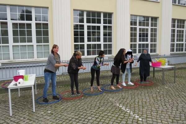 Integration durch Alphabetisierung und gemeinsames Erleben