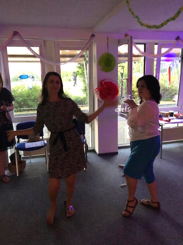 Die Euro-Schulen Bonn gratulieren ihren Absolventen!