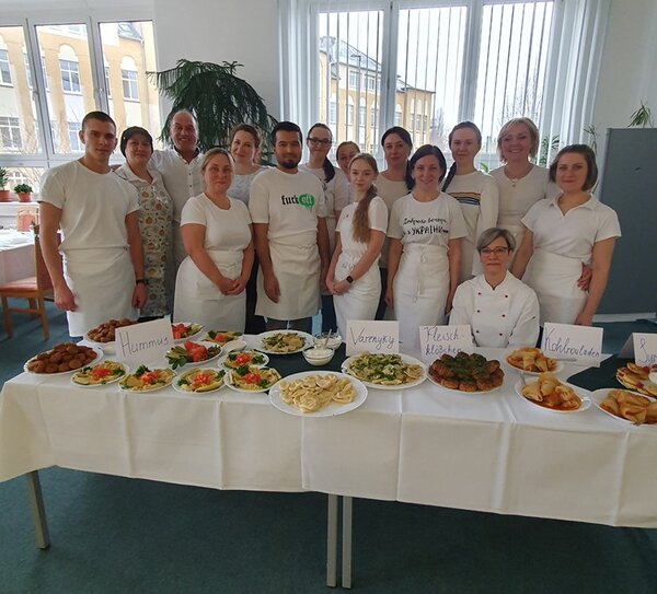 Verknüpfung von Sprache und Essen