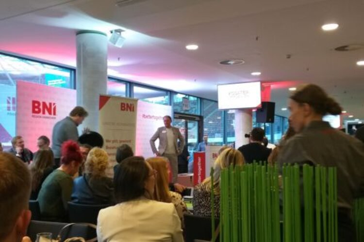 Netzwerktreffen in der Stadionlounge