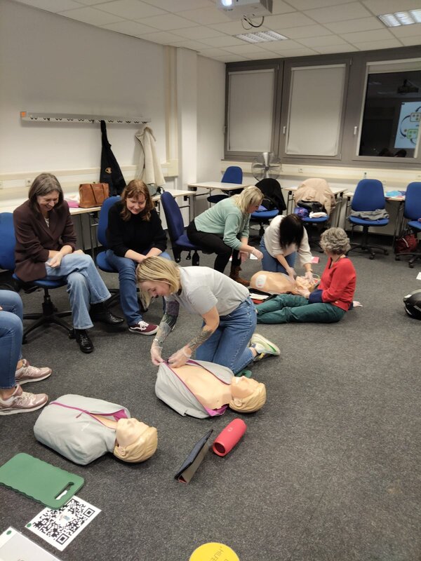 Kollegium fit für erste Hilfe