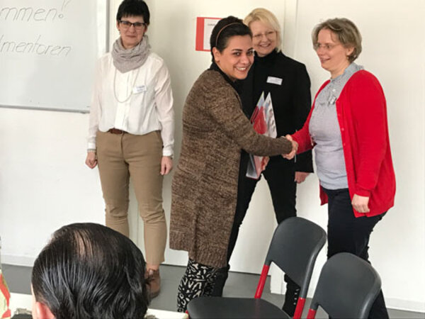 Gelungener Auftakt für Modellprojekt "Arbeitsmarktmentoren für Geflüchtete"